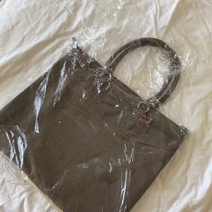 Artisans Ankor Leisure Bag